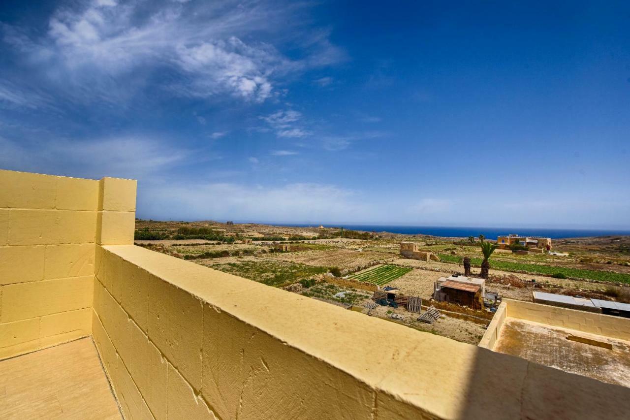 GħarbAldo House别墅 外观 照片