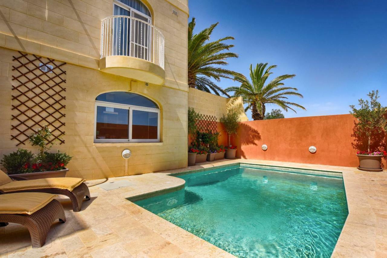 GħarbAldo House别墅 外观 照片