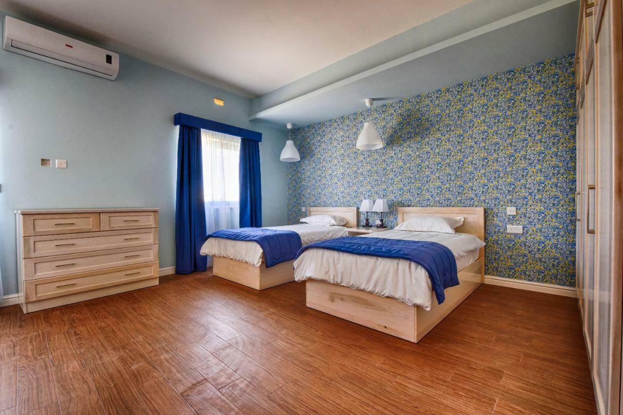 GħarbAldo House别墅 外观 照片